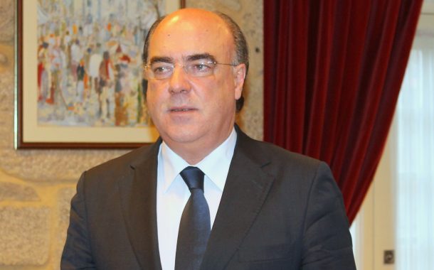 município aprova contratação de refeições e tra...