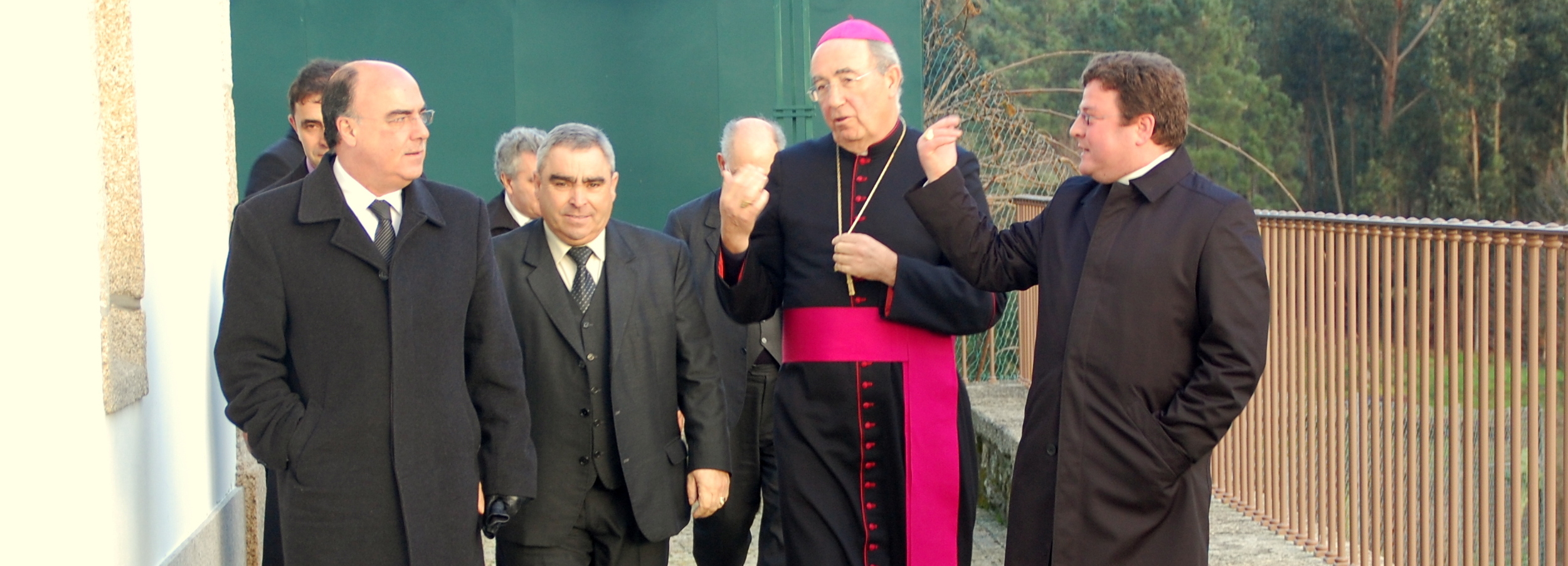 Presidente da Câmara na inauguração do restauro da igreja de Vilar do Monte