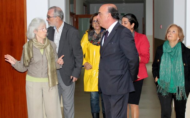 câmara municipal atribui apoios financeiros a i...