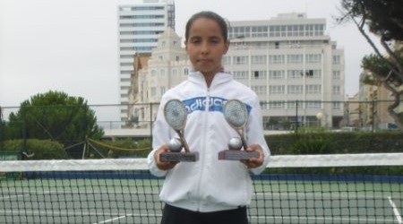 Jovem tenista Joana Ferreira próxima da liderança do ranking nacional de sub-14