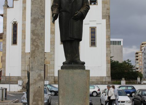 Monumento a João Duarte Veloso