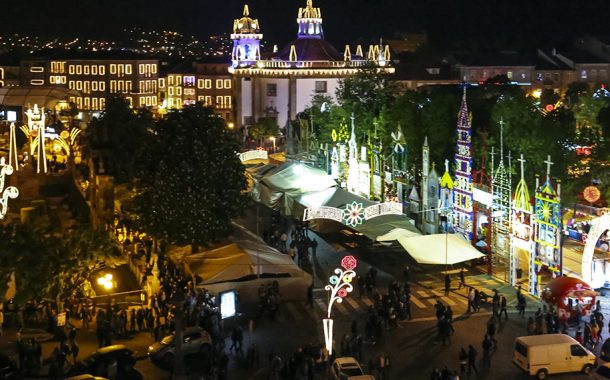 festa das cruzes atrai milhares de pessoas a ba...