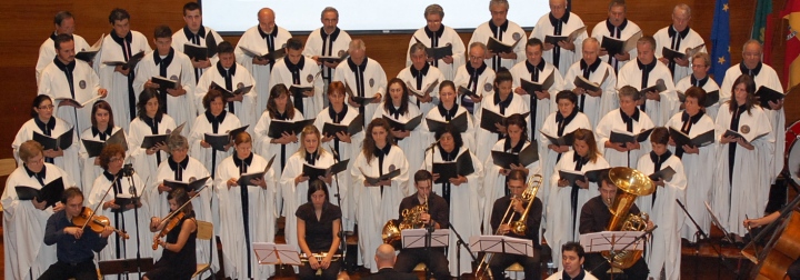 Concerto de Natal Grupo Coral Magistrói - Música