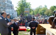 barcelos tem monumento ao motociclista