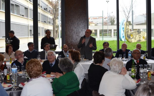 presidente da câmara transmite mensagem de espe...