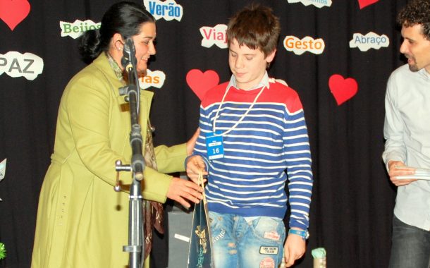 concurso de poesia fecha com chave de ouro a se...