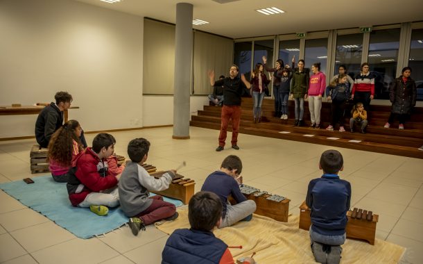 serviço educativo do triciclo apresenta espetác...