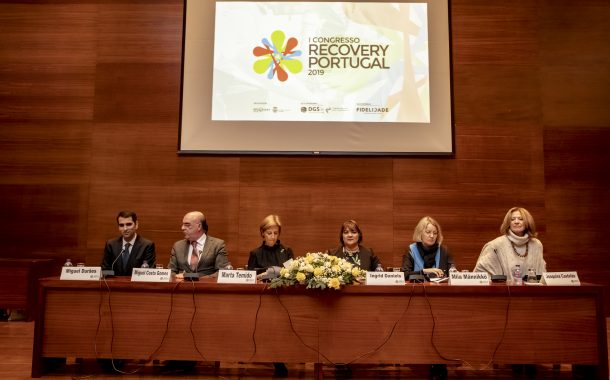 ministra da saúde participou em congresso sobre...