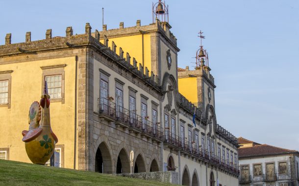 regulamentos municipais disponíveis em document...