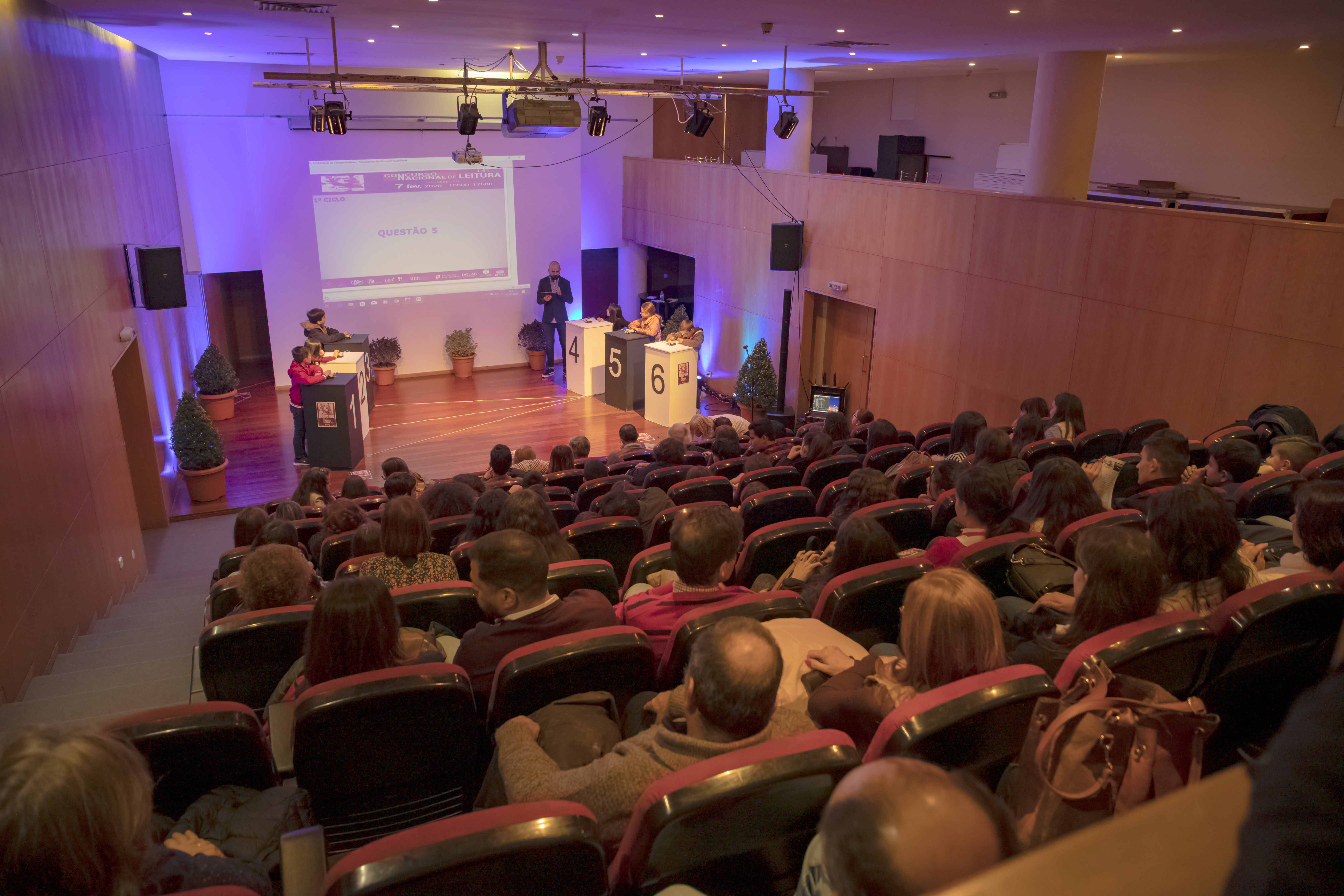 Concurso Nacional de Leitura com alunos de agrupamentos escolares de Barcelos