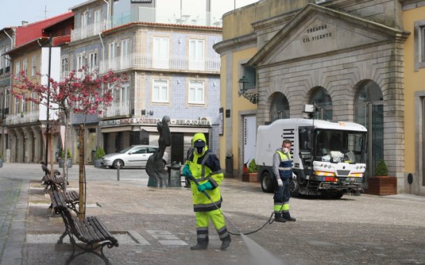 lavagem e desinfeção de ruas da cidade