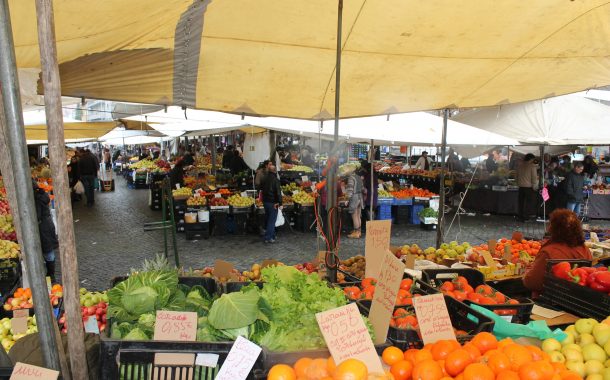 feira reabre esta quinta-feira para produtos al...