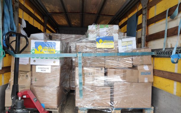 camião com ajuda humanitária partiu hoje para a...