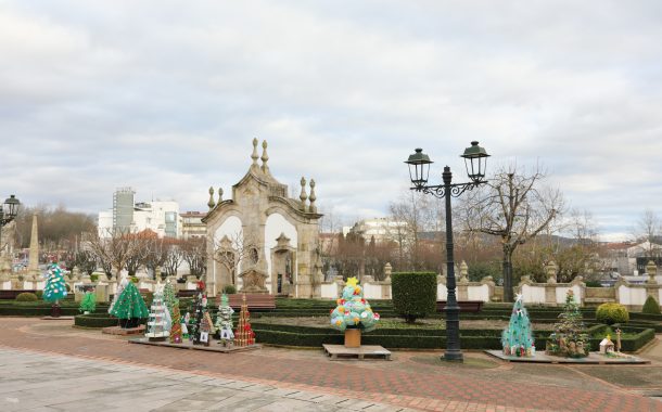 alunos de barcelos mostram trabalhos em materia...