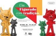 exposições de artesanato na torre medieval e no...