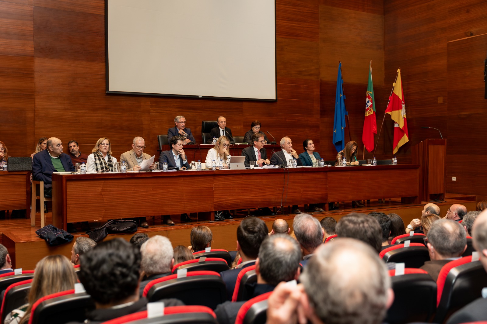 Assembleia Municipal aprovou por unanimidade a compra dos terrenos para o Novo Hospital