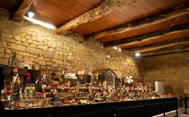 em dez dias “presépio a 7 artes” já recebeu mai...