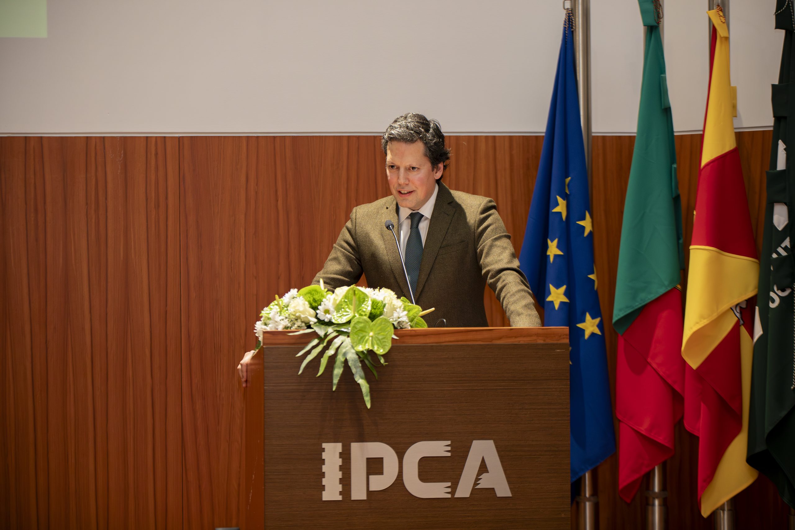 Vereador Carlos Eduardo Reis enaltece trabalho desenvolvido pela AAIPCA