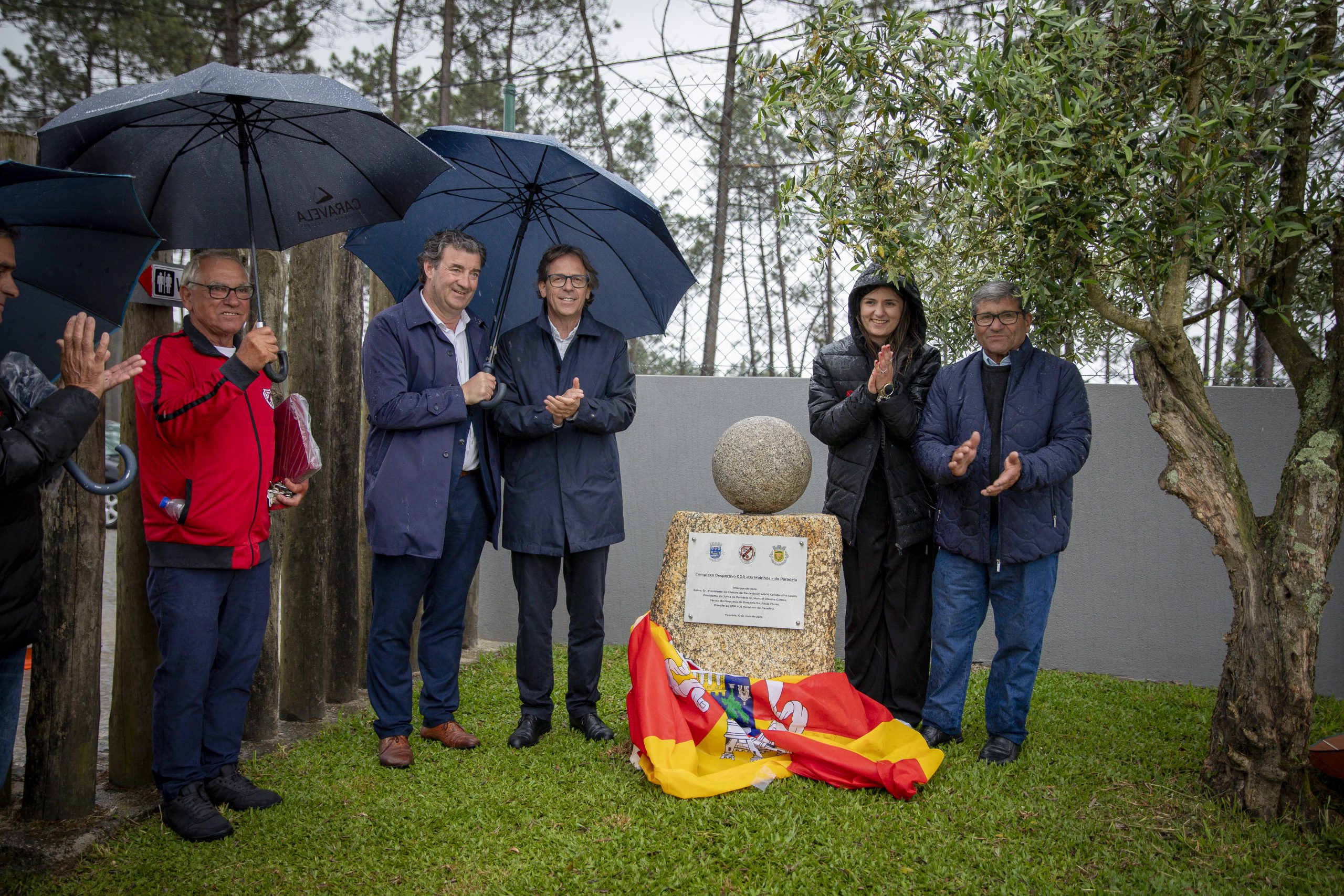 Paradela inaugura bancada do Parque Desportivo
